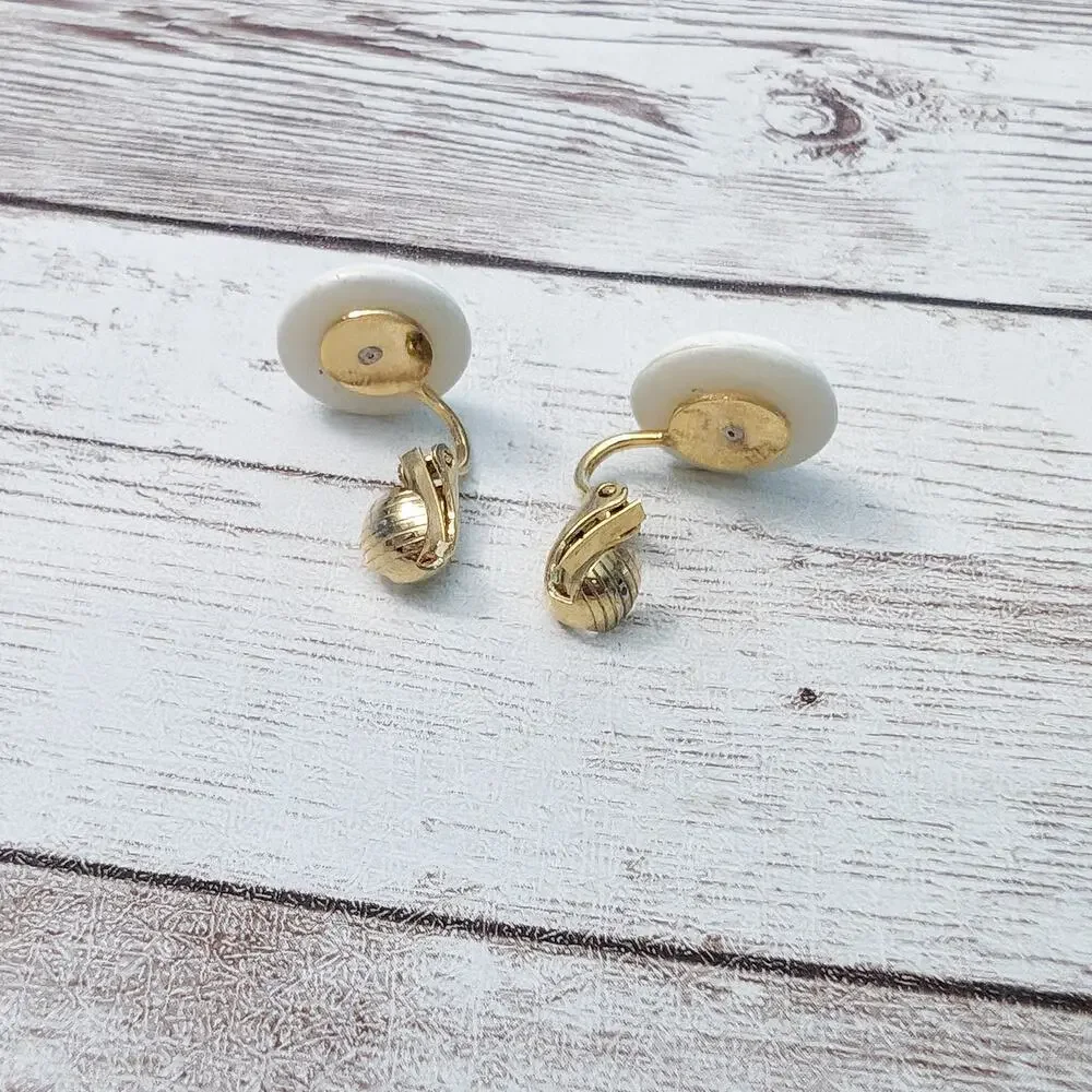 Vintage Clip On Earrings Off White Just Over 0.5